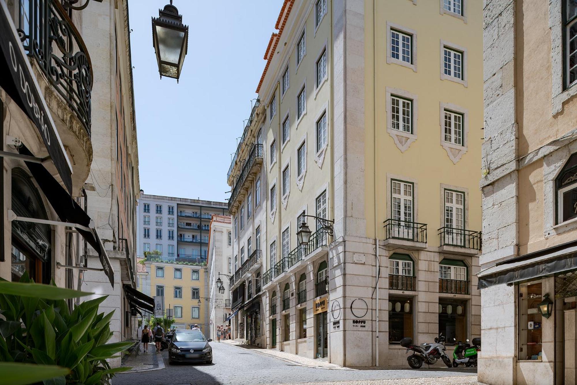 Made For The City Lovers- Urban Charm In Chiado Lisboa Exteriör bild